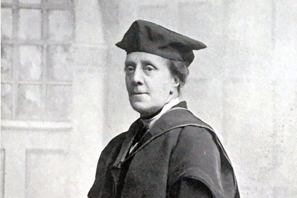 Annie Rodgers (1920 degree ceremony)